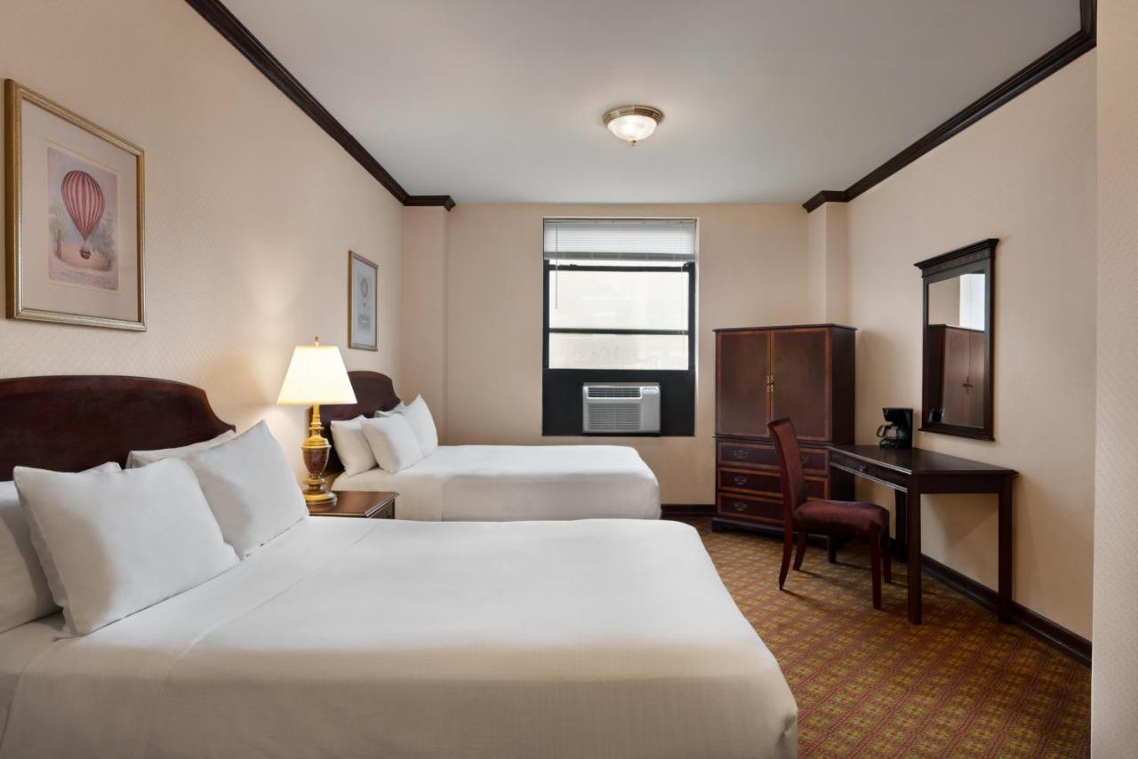 Bronze, 2 Full Beds,1742605991:JPEG