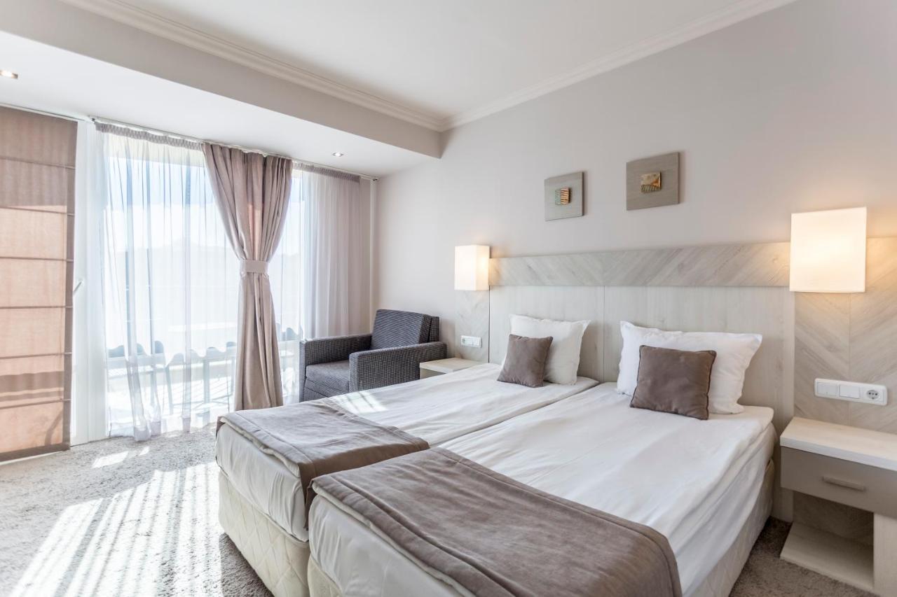 Quarto Duplo Standard