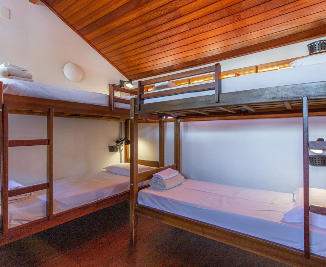 Bed 8-Bed Mixed Dormitory Room
