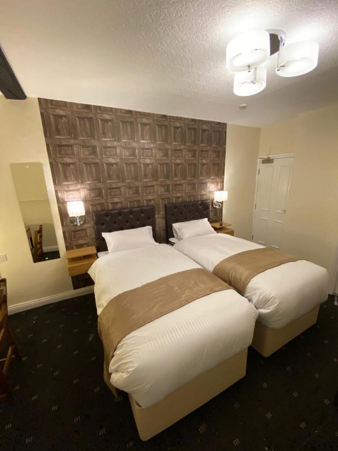 Small Twin Room