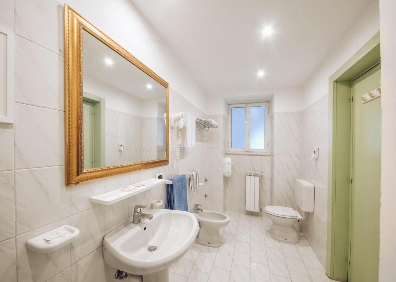 Superior Double or Twin Room,1086056908:JPEG