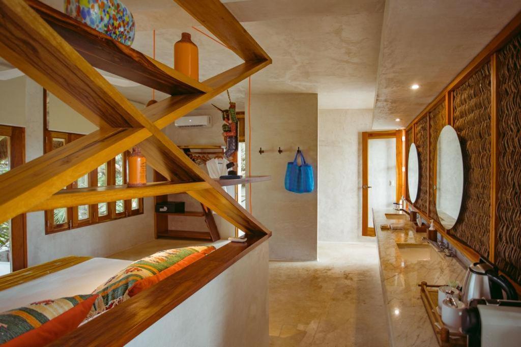 Master Plunge Pool Panoramic View