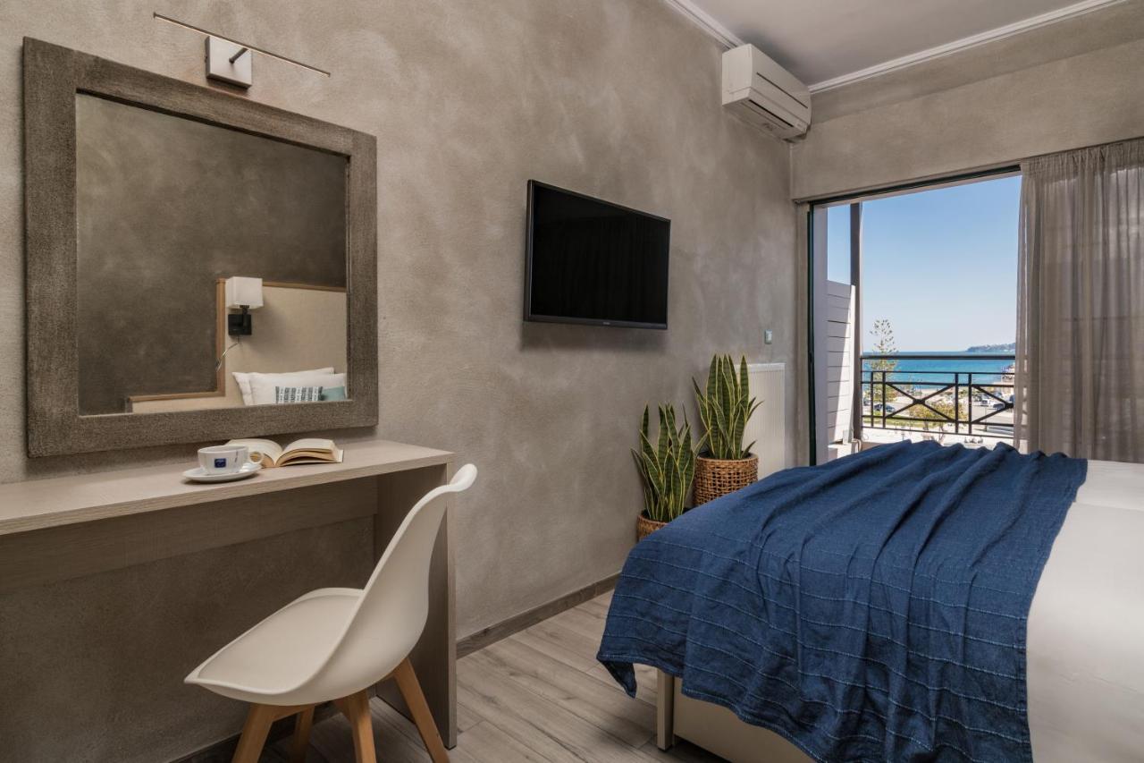 Double or Twin Room Sea View