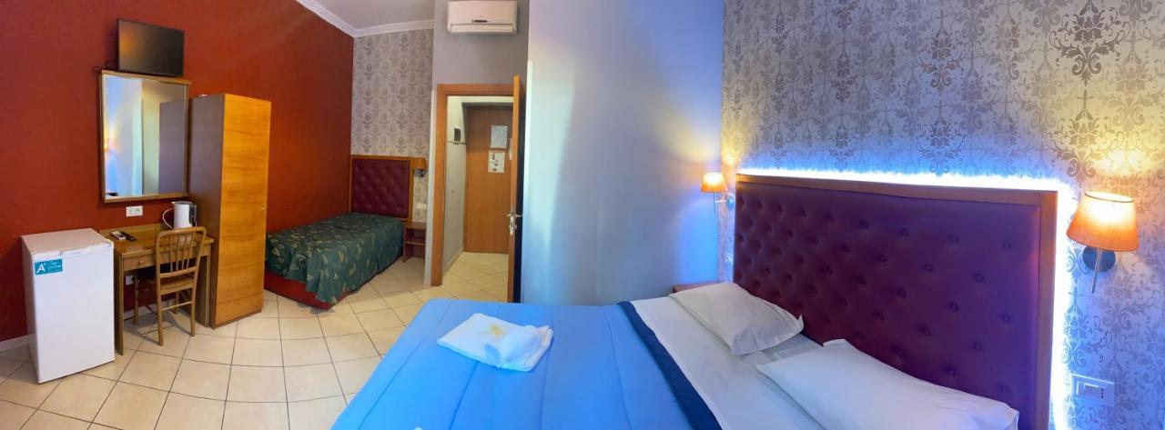 Triple Room Bathroom