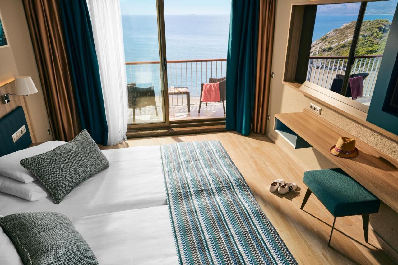 Standard Triple Room with Sea View,1346269232:JPEG