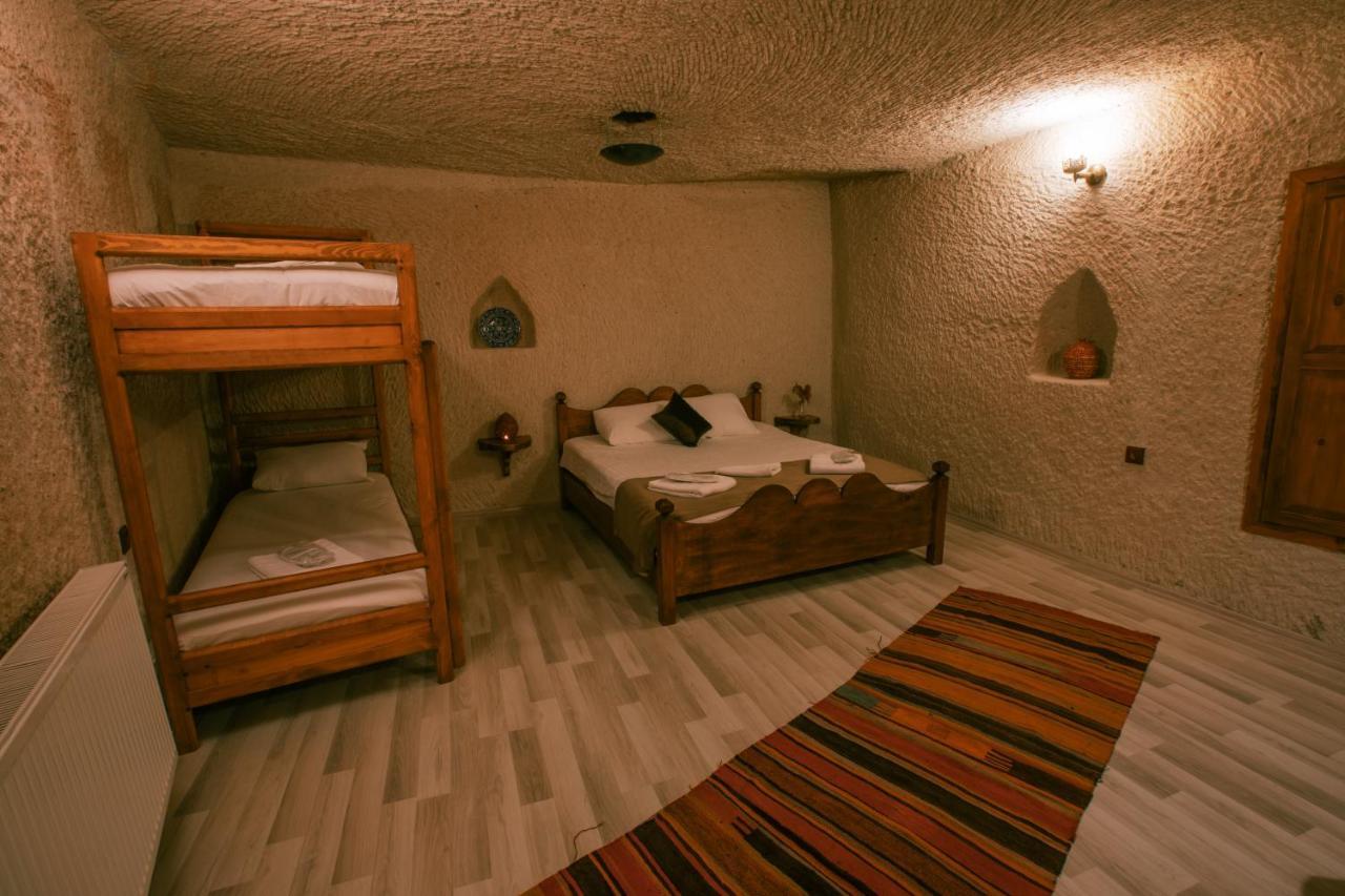Family Cave Room