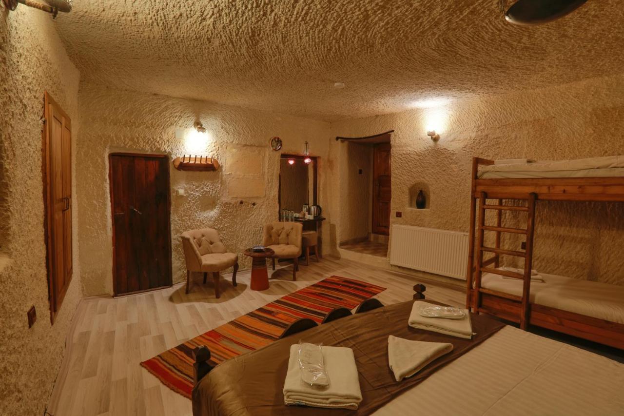 Family Cave Room