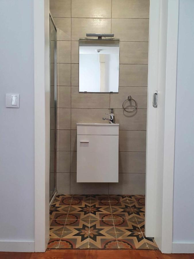 Triple Room Private Bathroom
