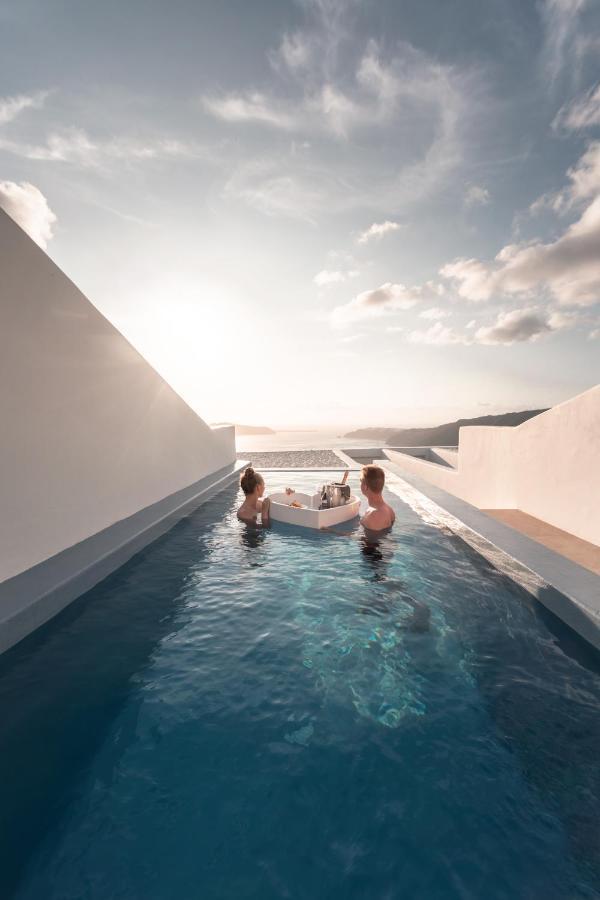 Suite Pool View