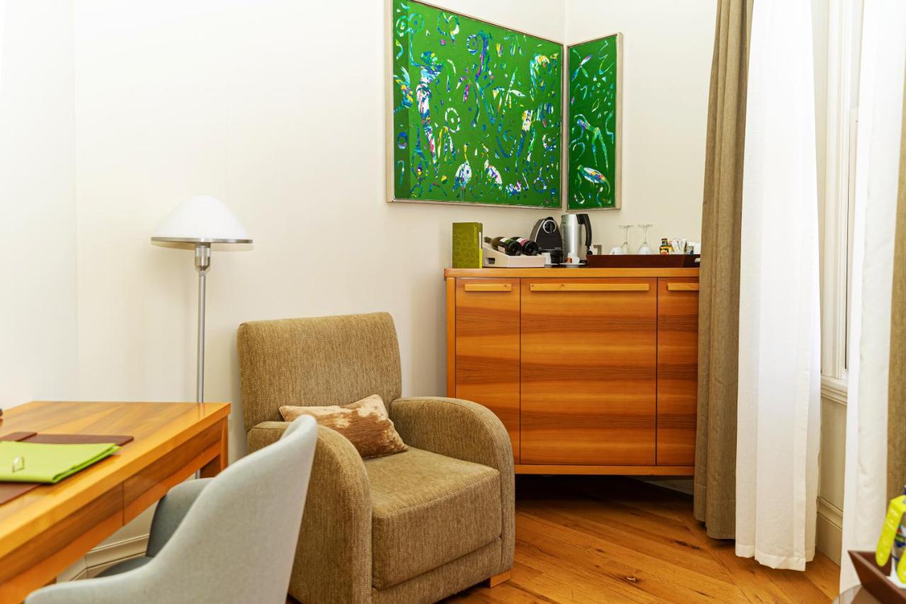 Standard Suite