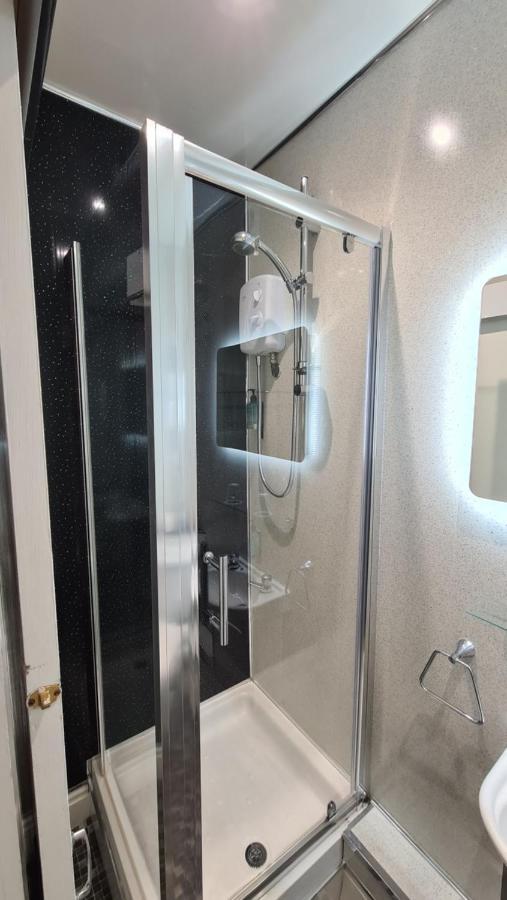 Twin Room,1090744263:JPEG