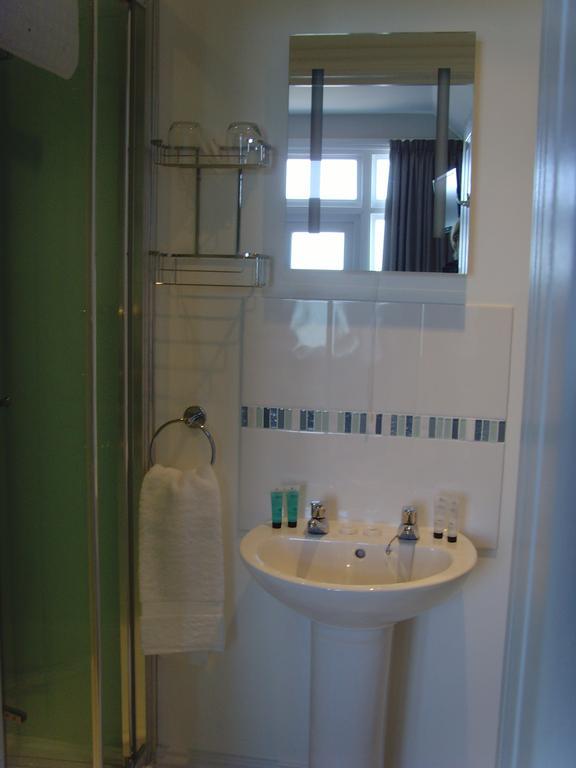 Double Room with Balcony and Sea View