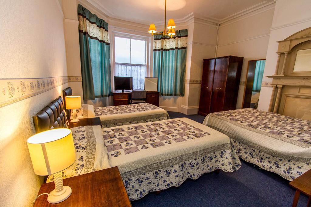 Family Room with Sea View,156431643:JPEG