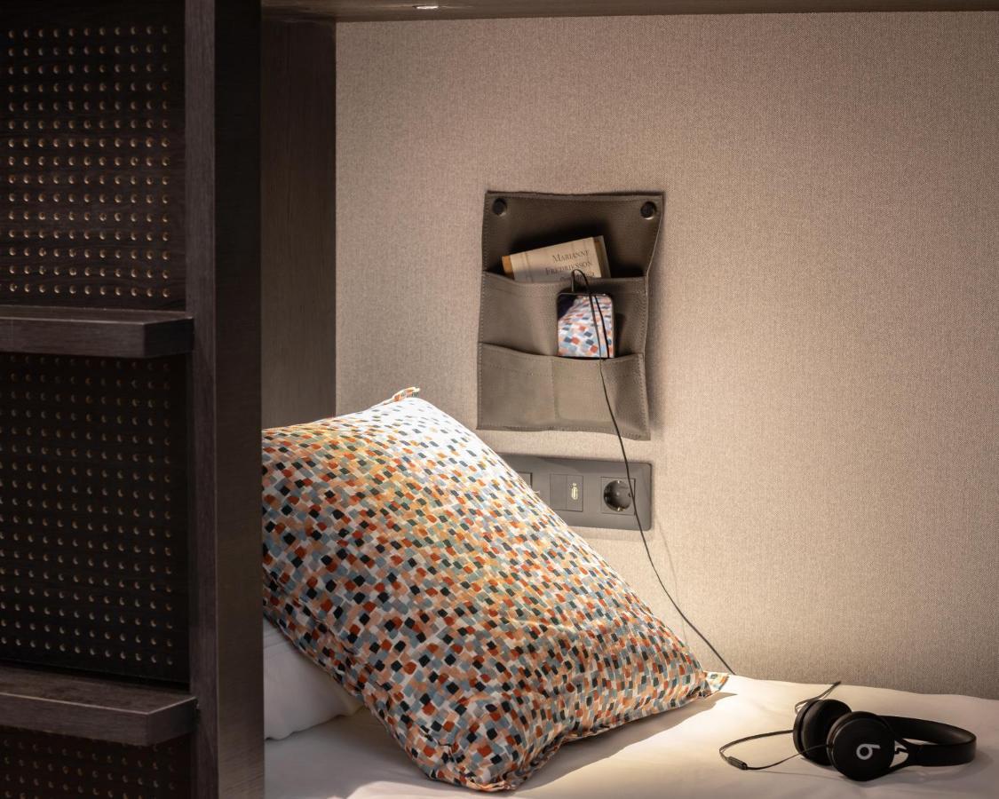 Posto Letto in Dormitorio con 4 Letti