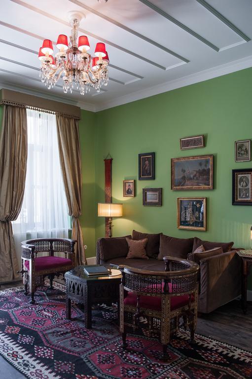 Luxury Suite - Split Level