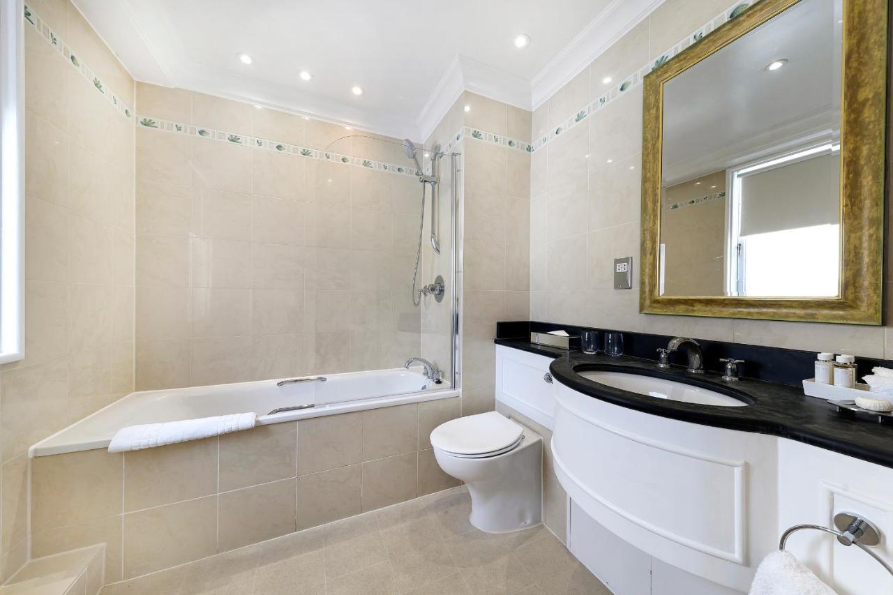Luxury Two-Bedroom Apartment