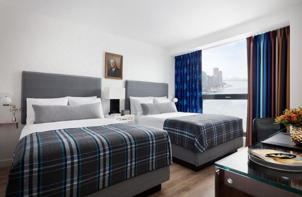 Chambre Graduate avec 2 Lits Queen-Size - Vue sur Panorama Urbain