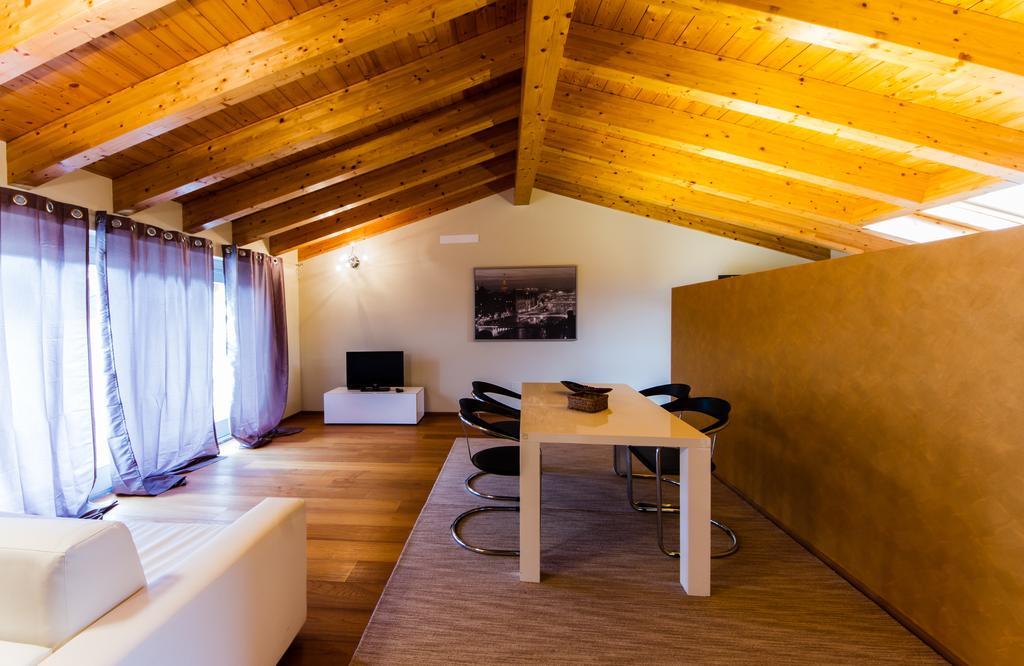 Studio Terrace