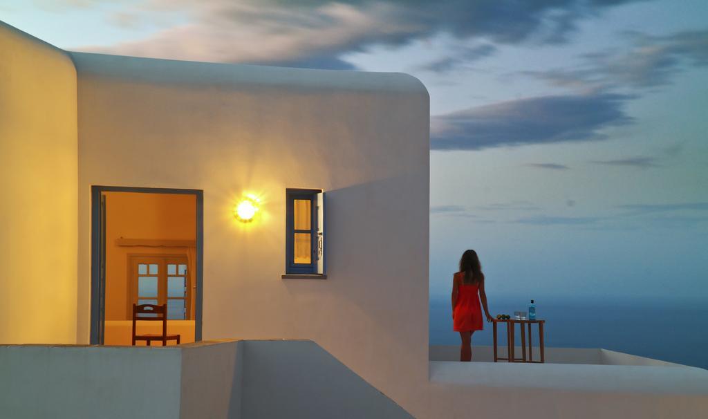 One-Bedroom Apartment Sea View
