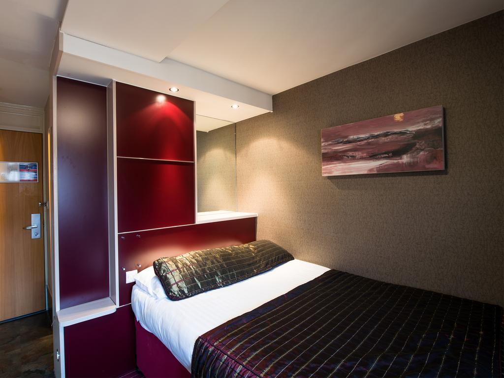 Compact Doppelzimmer