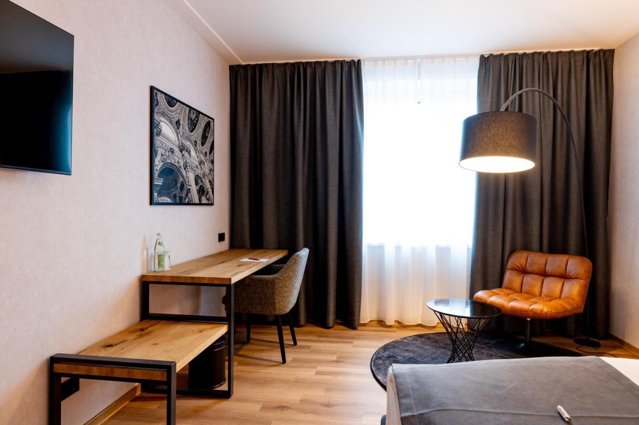Kamer met Kingsize Bed