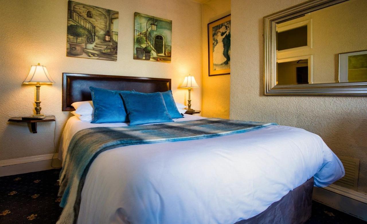Double Room,1133726661:JPEG