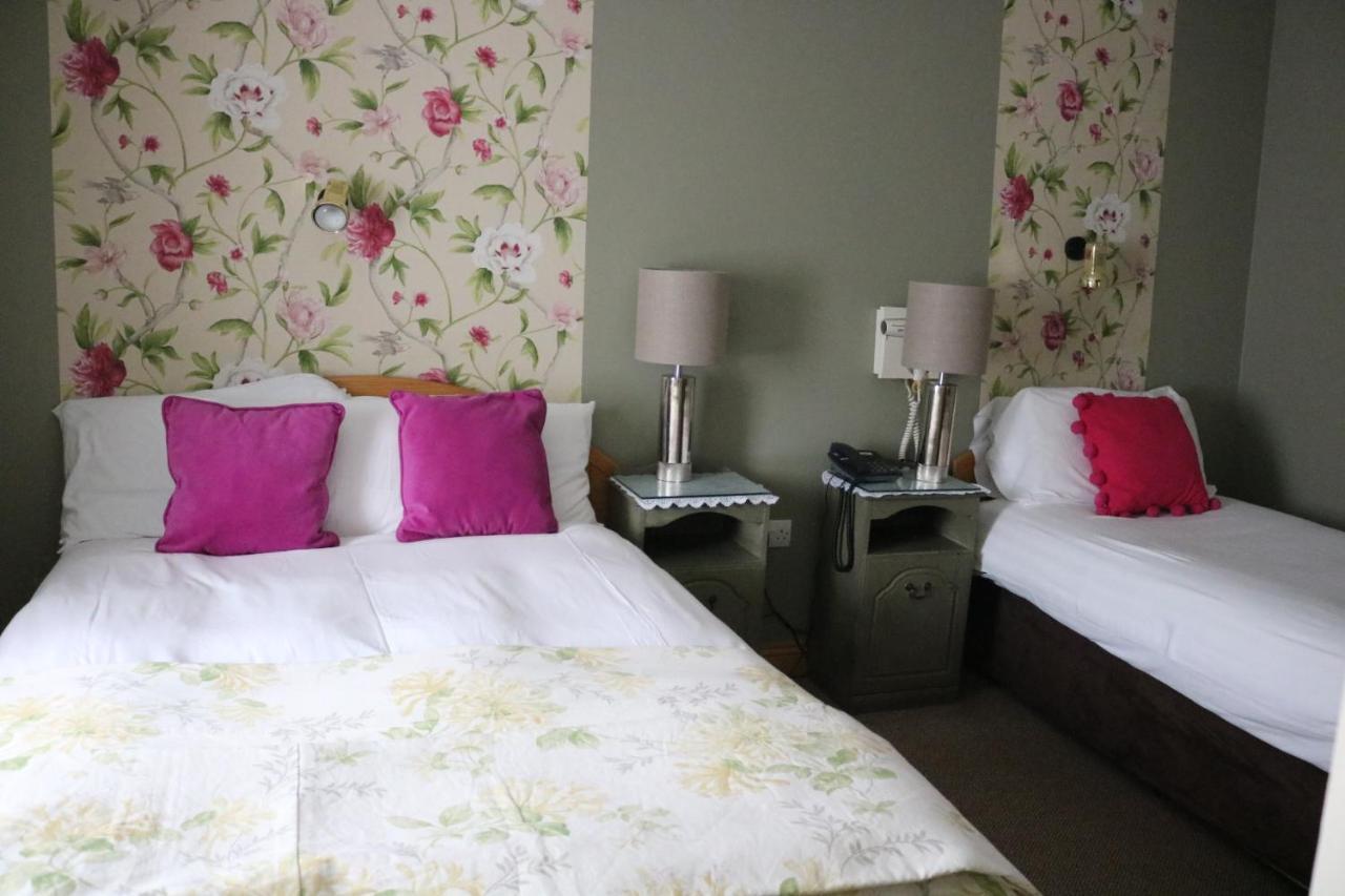 Classic Triple Room,1104110835:JPEG