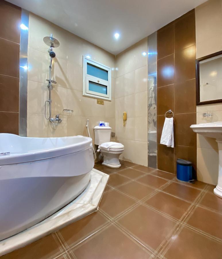 Junior Suite Balcony Jacuzzi