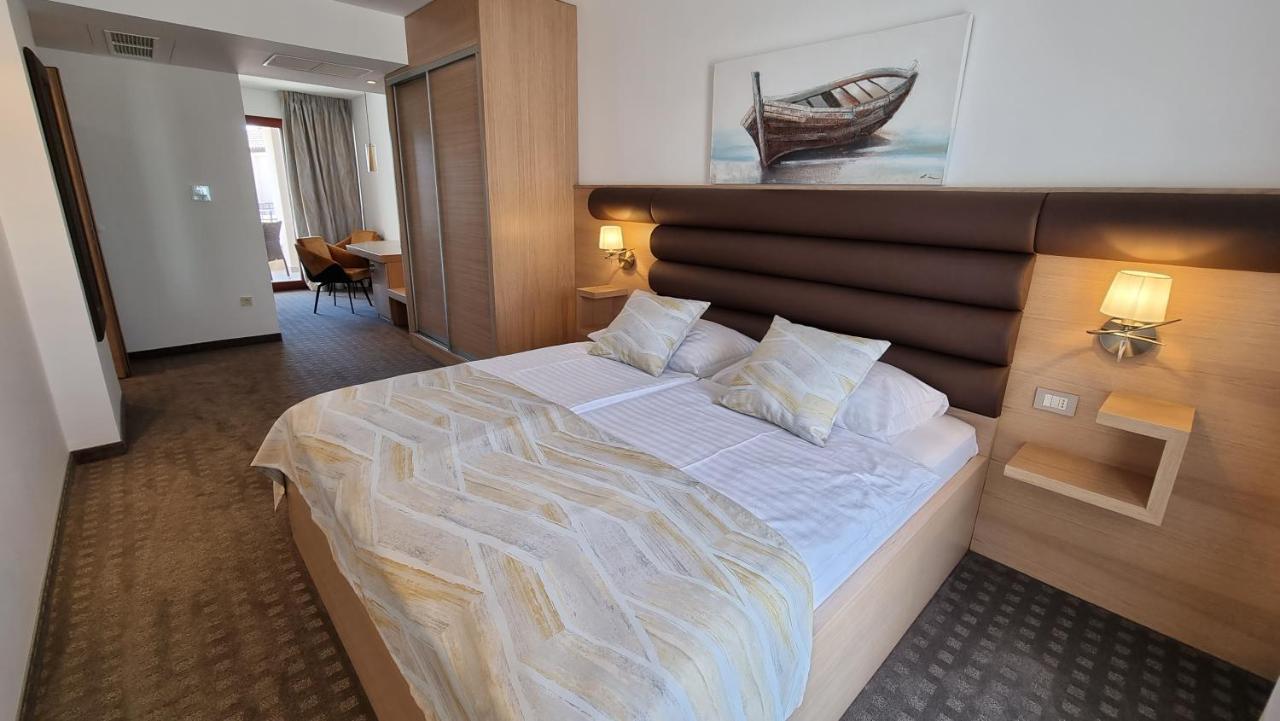 Superior Doppelzimmer mit Balkon und Meerblick
