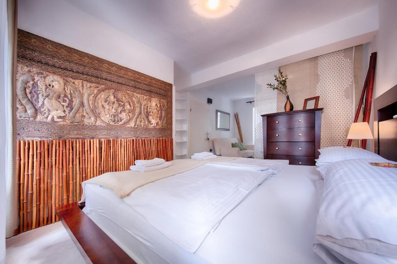 Double Room Private Bathroom