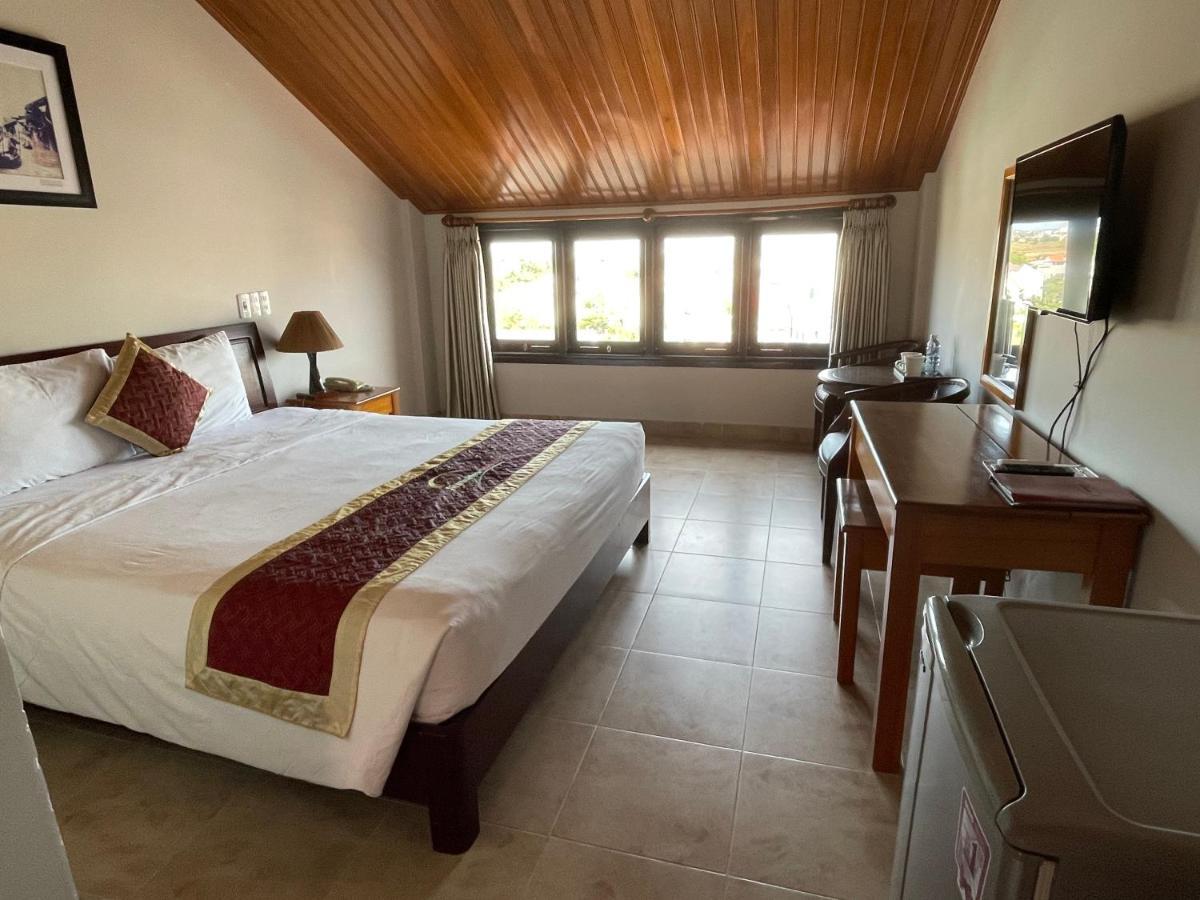 Economy Double or Twin Room