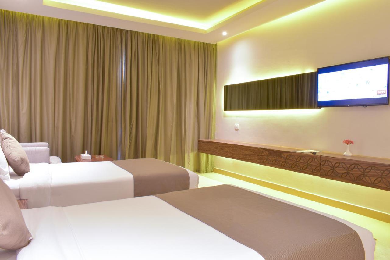 Quarto Superior com Cama de Casal ou 2 de Solteiro