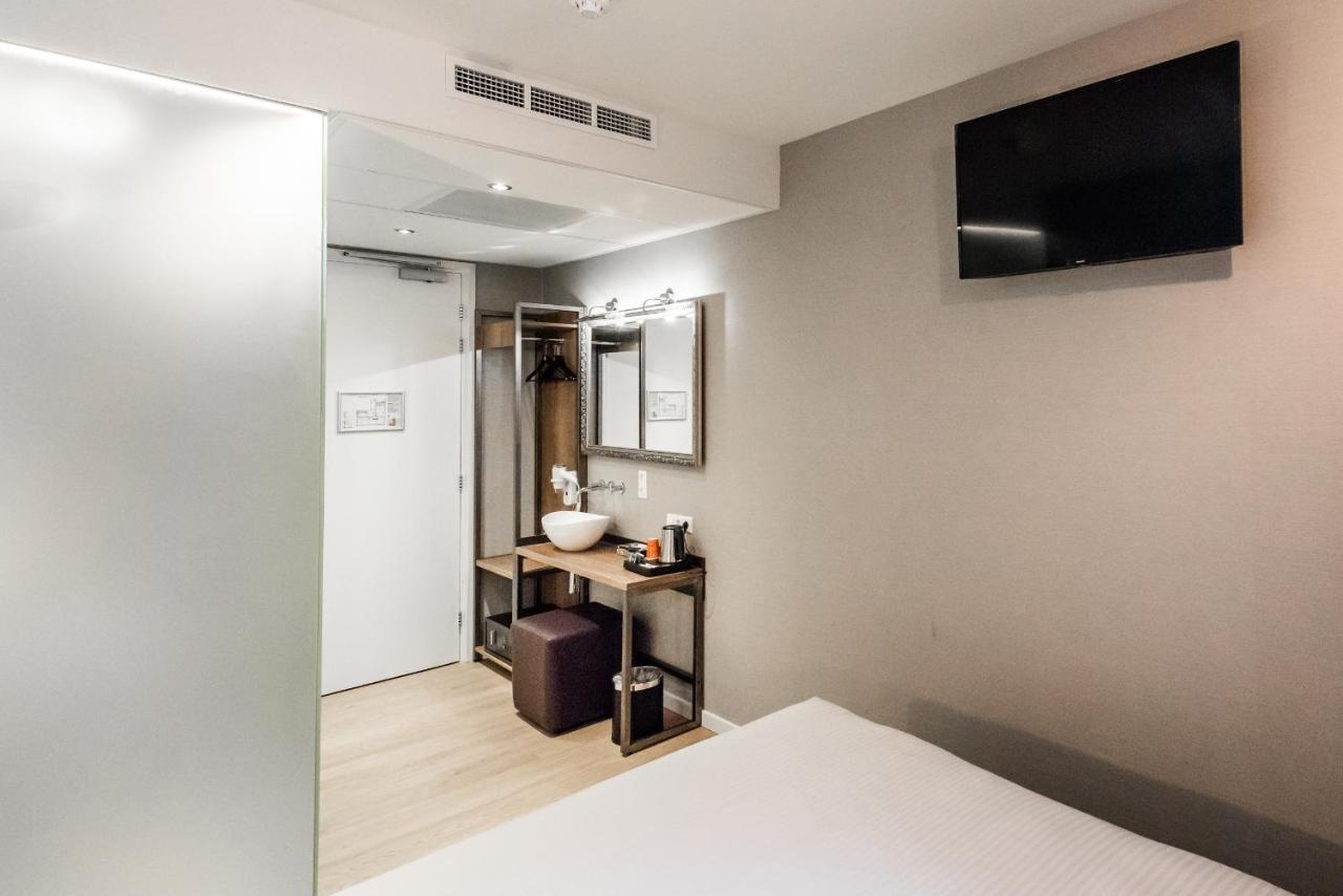 Semi Souterrain Double Room