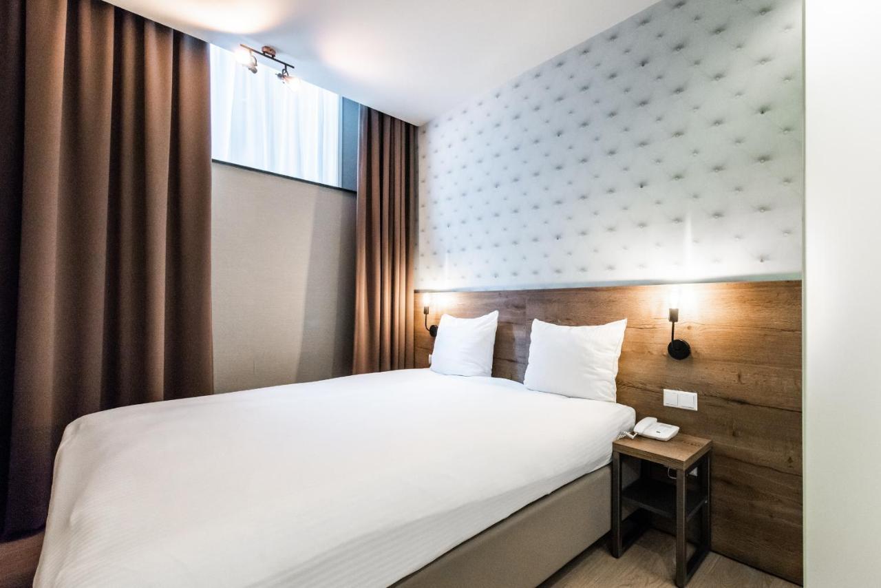 Semi Souterrain Double Room