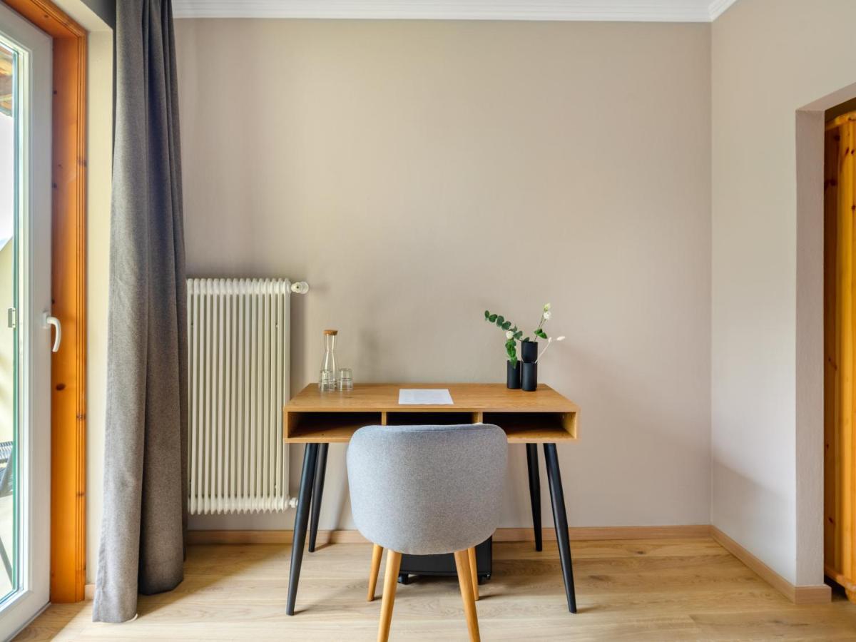 Single Room Balcony,1113333516:JPEG