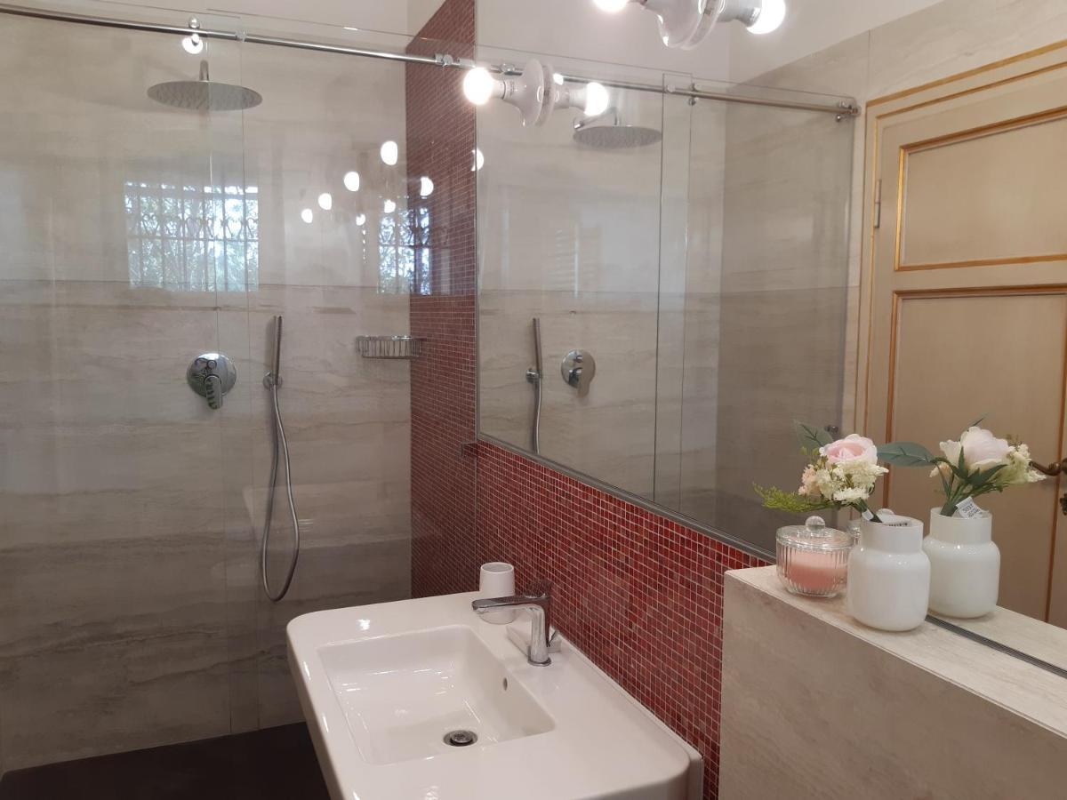 Habitación Doble Deluxe con cama supletoria