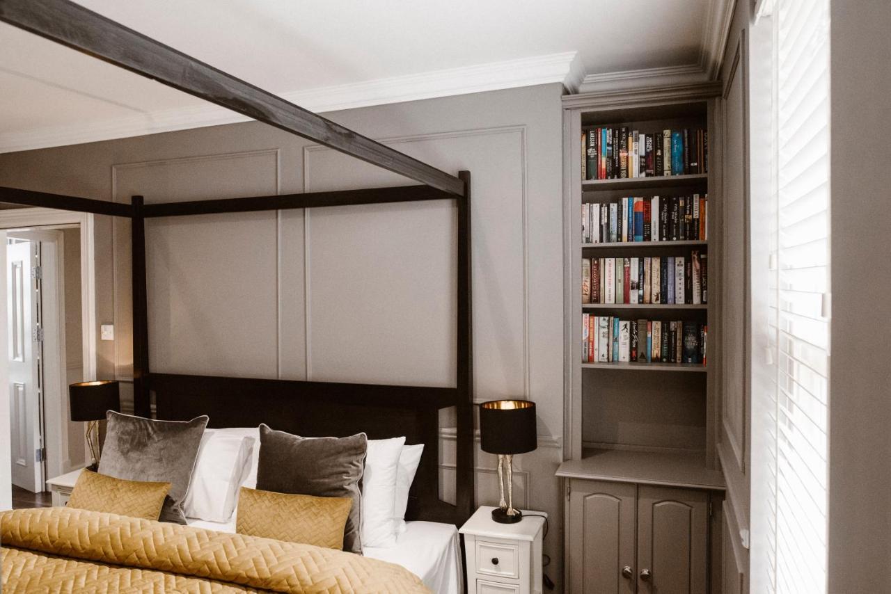Deluxe Family Suite