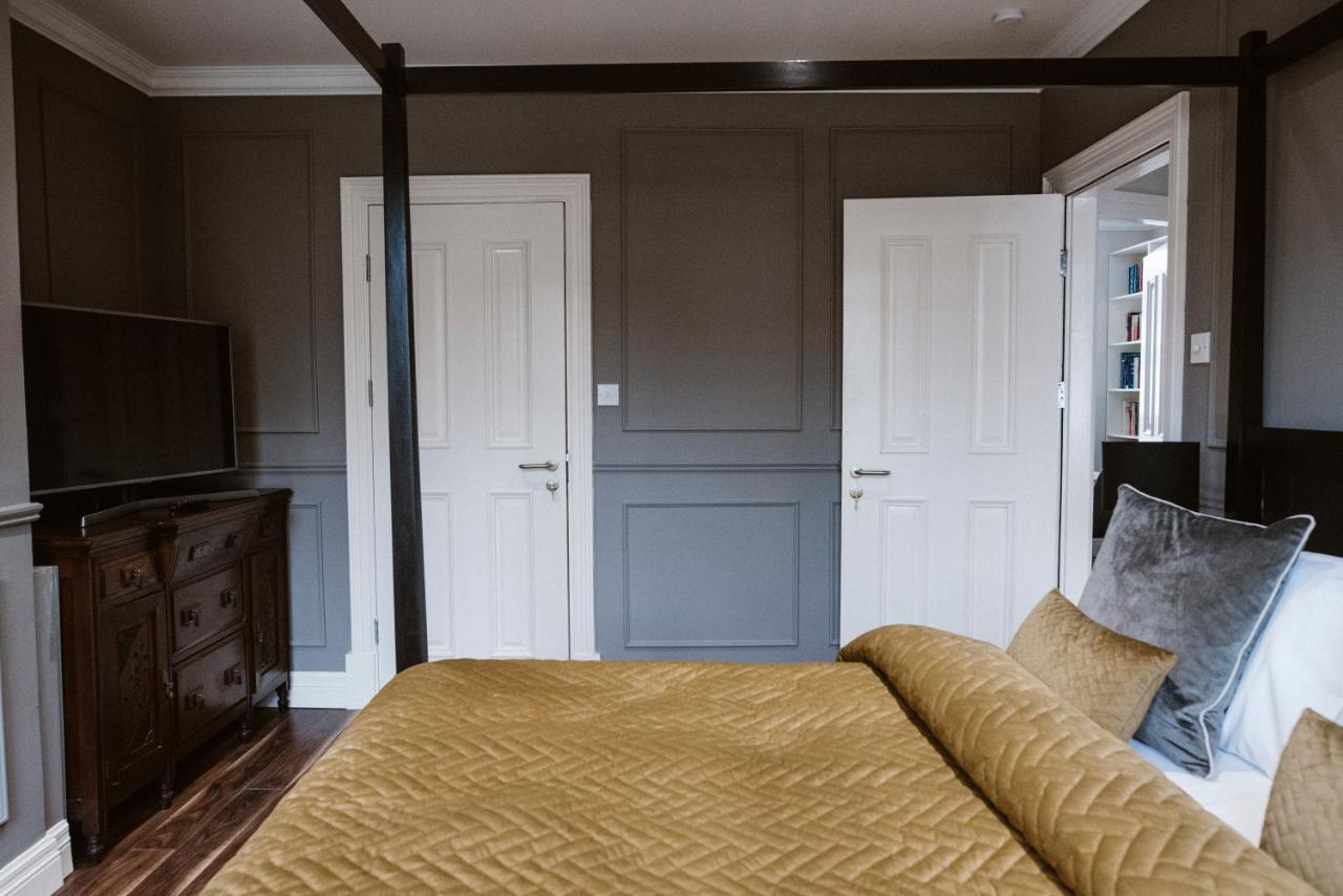 Deluxe Family Suite