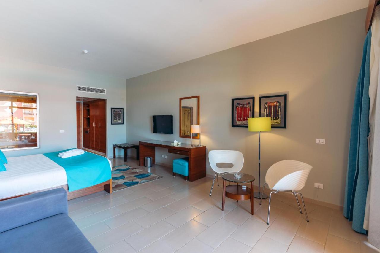 Superior Family Room