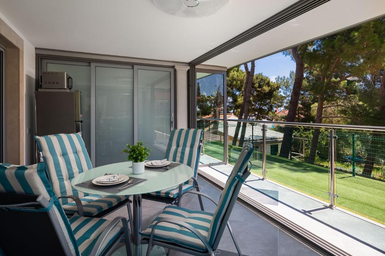 Two-Bedroom Deluxe Apartment