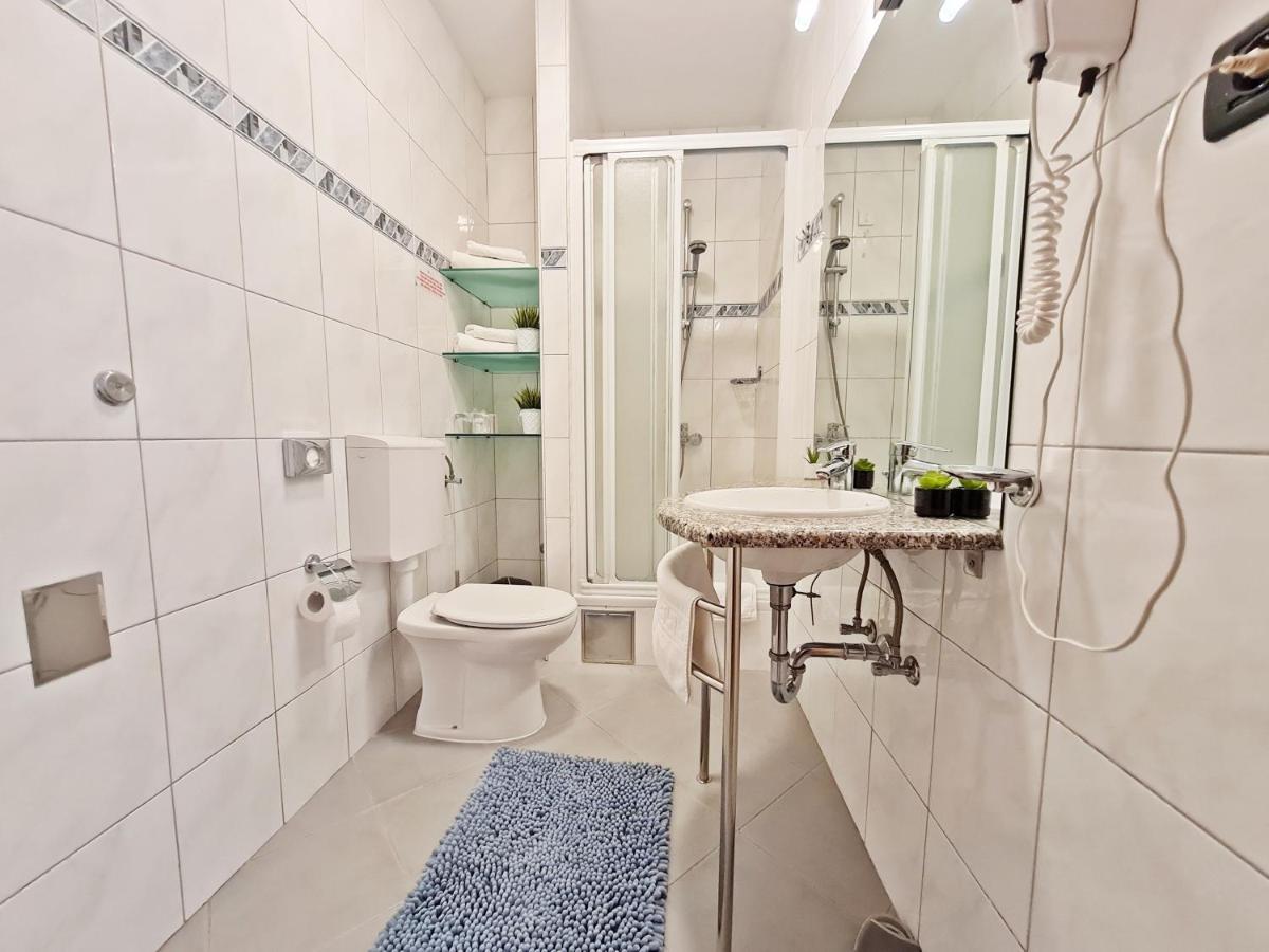 Comfort Double Room Terrace Sea View
