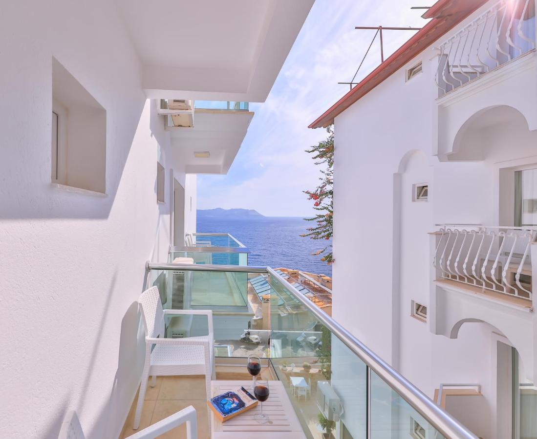 Double Room Side Sea View