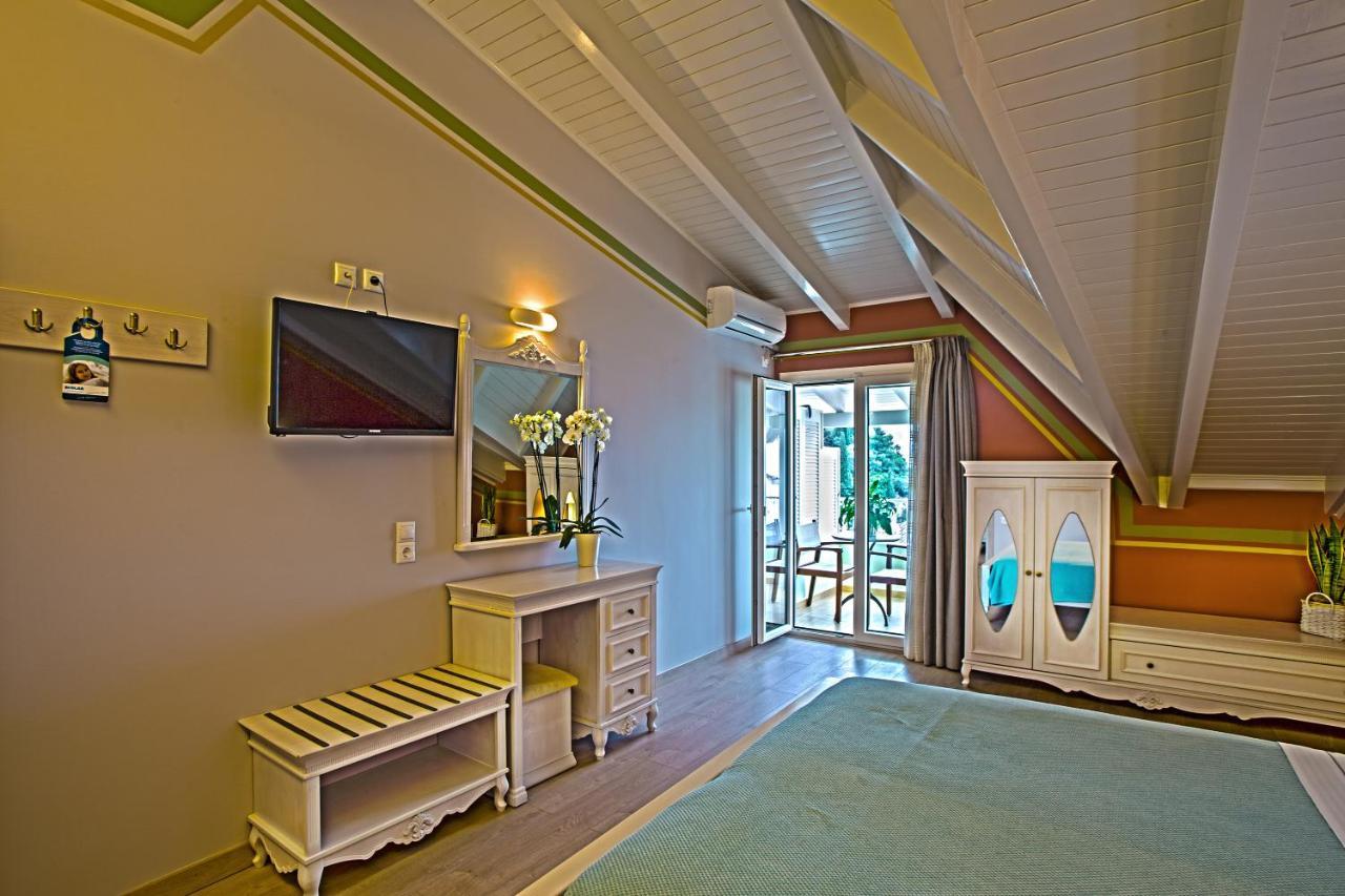 Attic Double Room Sea View