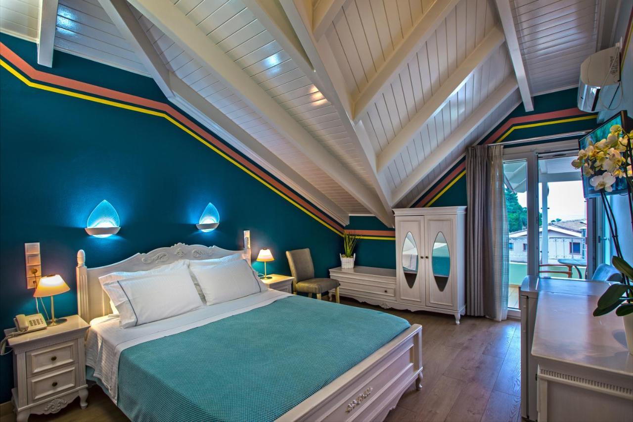 Attic Double Room Sea View