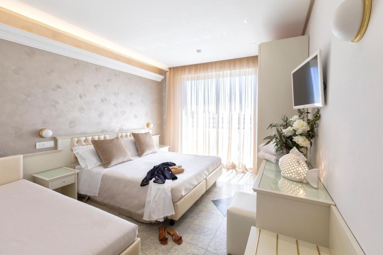 Quarto Superior com Cama de Casal ou 2 de Solteiro