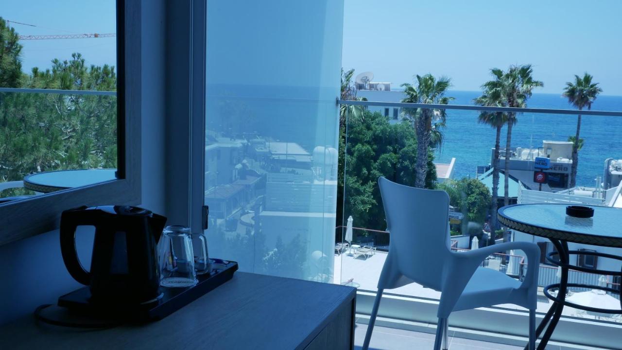 Superior Double or Twin Room Sea View