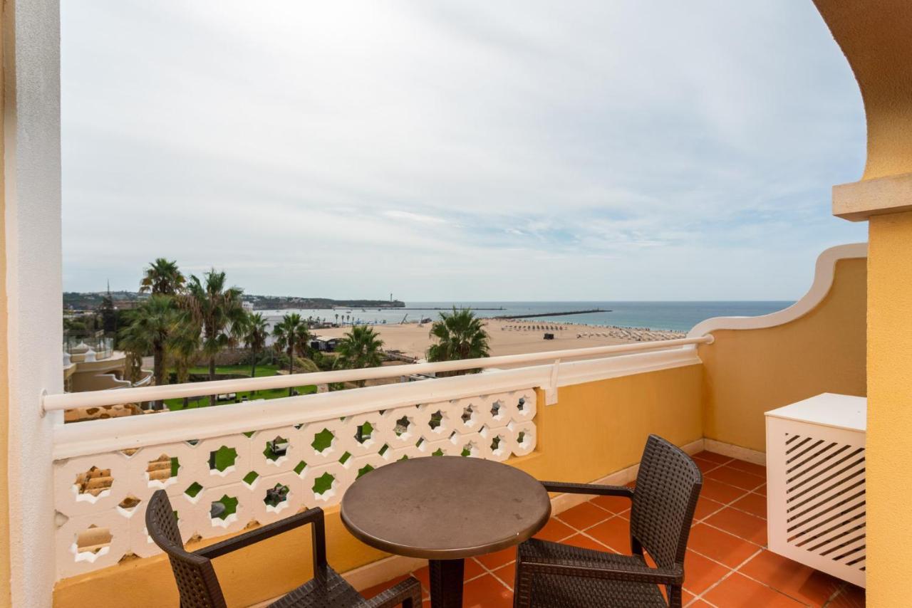 Double or Twin Room Side Sea View