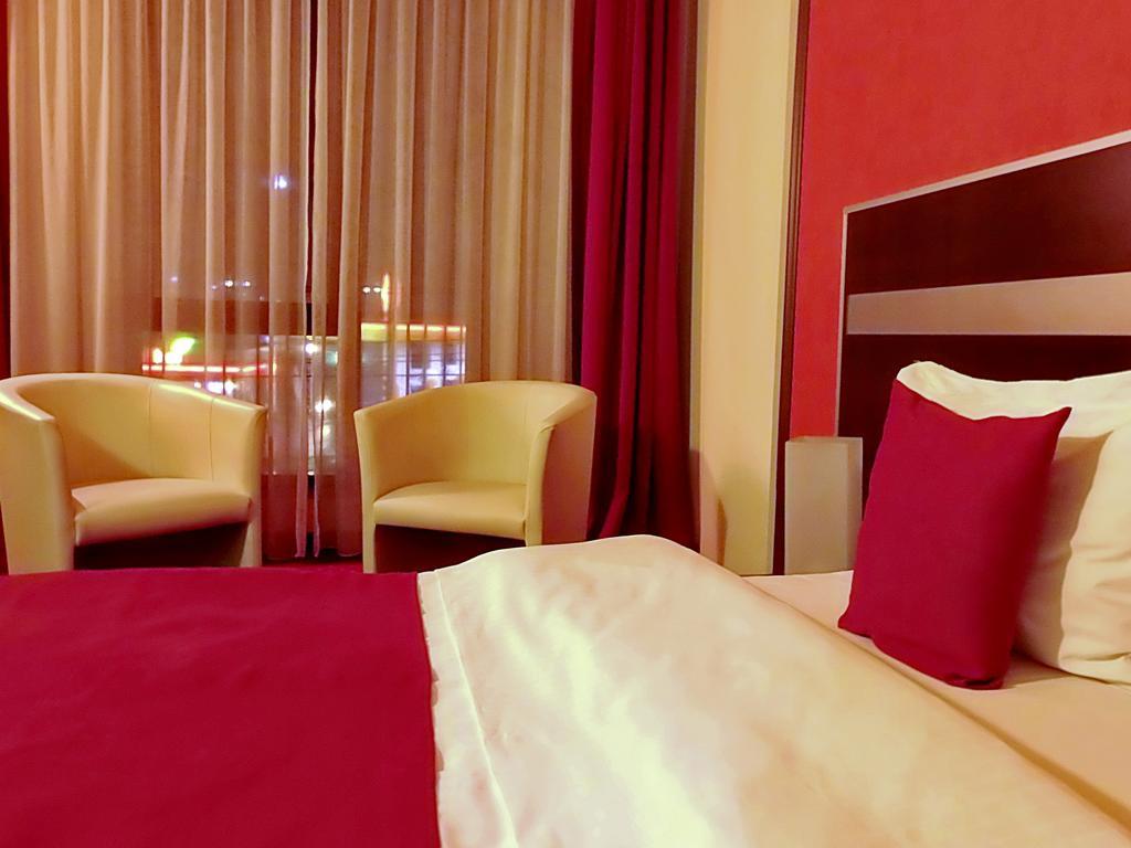 Single Room 4*