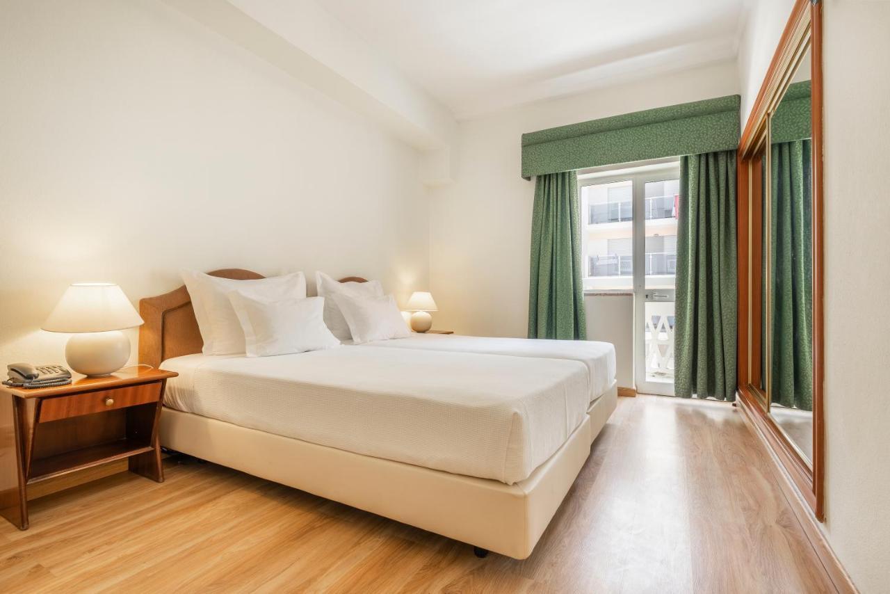 Standard Doppel-/Zweibettzimmer mit Balkon