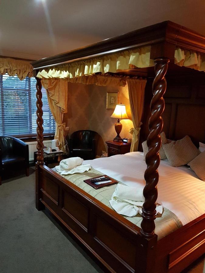 Kamer met Hemelbed